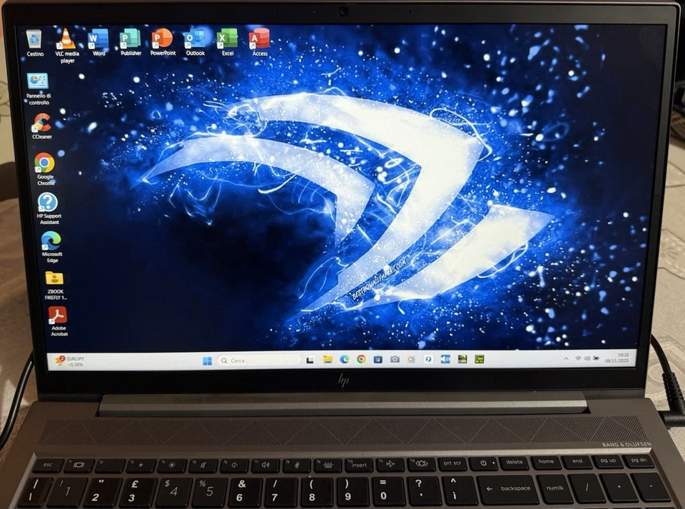 HP ZBOOK FIREFLY 15-G8-15,6”FHD-I7-1185G7-SSD512GB-32GB RAM DDR4-NVIDIA T500 - Immagine 3 di 4