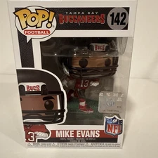 Funko Pop! Vinyl: Mike Evans #142 Comes With Pop PROTECTER Great Condition