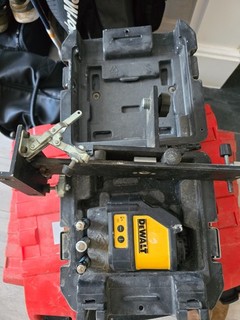 DEWALT Self Leveling Cross Line Laser DW088K XJ