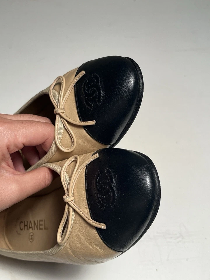 Chanel Beige Negro Ballet Pisos Talla 38 Foto 2 de 4