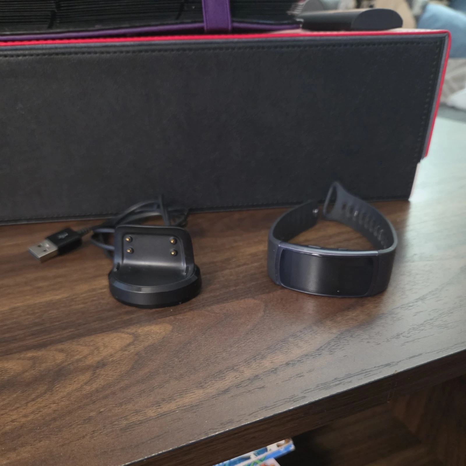 Samsung Gear Fit2 Fitness Watch + Heart Rate - Black
