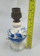 Small Vintage Delft Table Lamp Requires re-wiring by qualified electrican