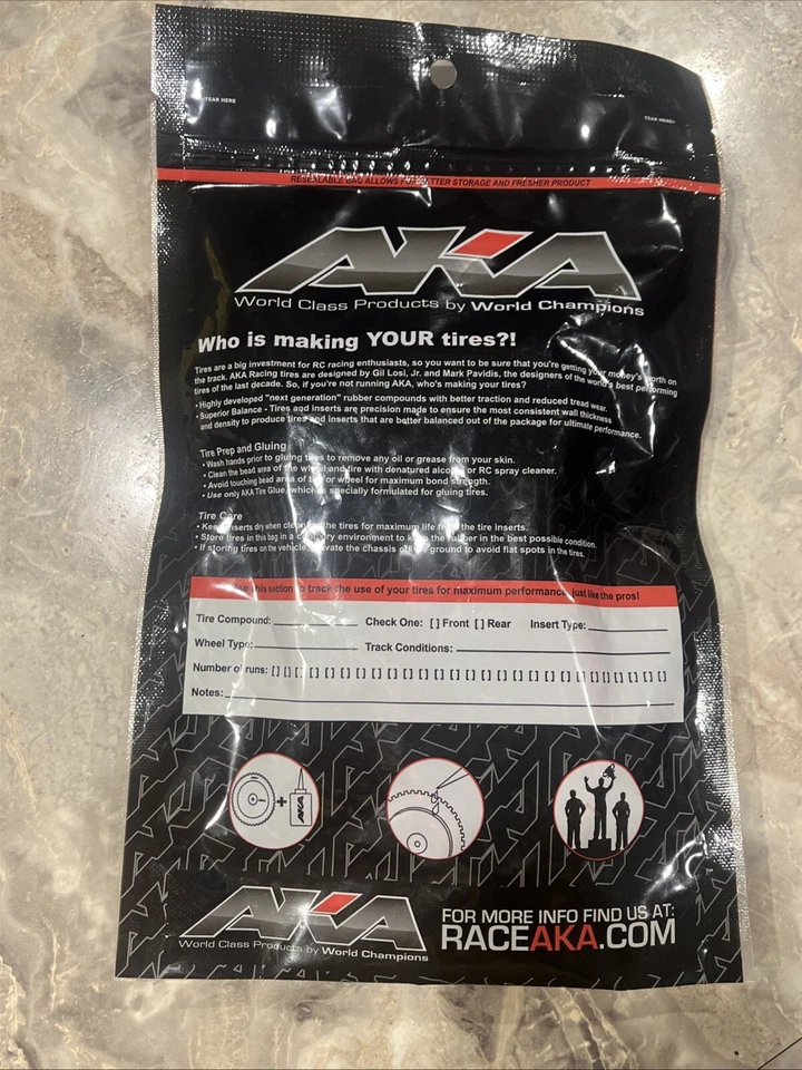 RC Racing AKA 2x2 Buggy Inserciones de neumáticos delanteros Celda cerrada Espuma Goma Rojo (2) 33014 Foto 3 de 3