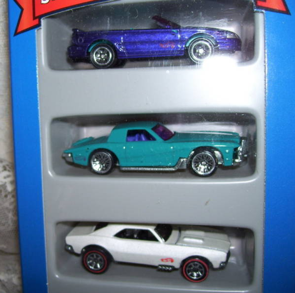 Picture 2 of 3