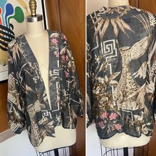 One Hundred Stars Kimono One Size Vase gray brown pink flowers leaves roses