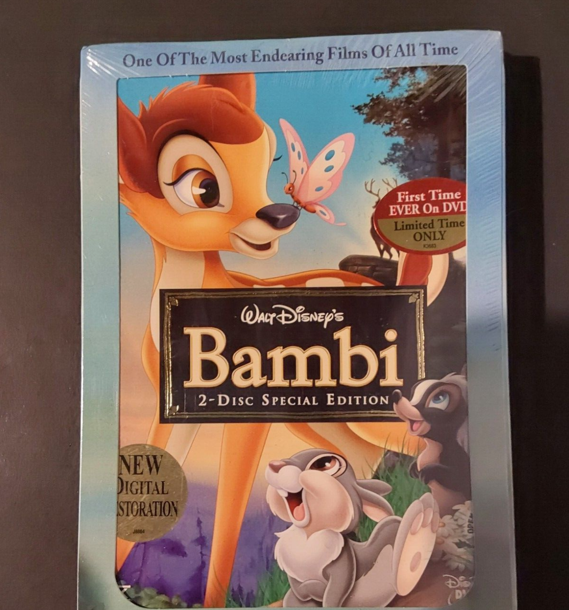 ⭐︎Bambi⭐︎ WDCC Bambi Faline Light As A Feather - 11K-46208-0 From the