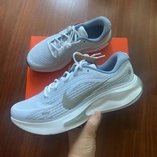 Nike Journey Run Mens Road Running Shoes Metallic Silver ✅Multiple Size