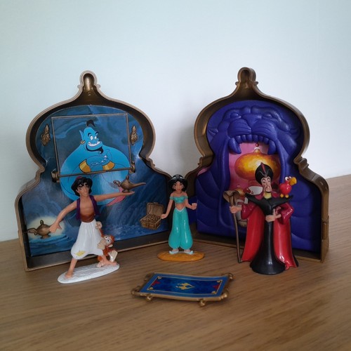 Disney Aladdin Palace Play Set with Figures Original 1992-3 Vintage Mattel - Picture 3 of 15
