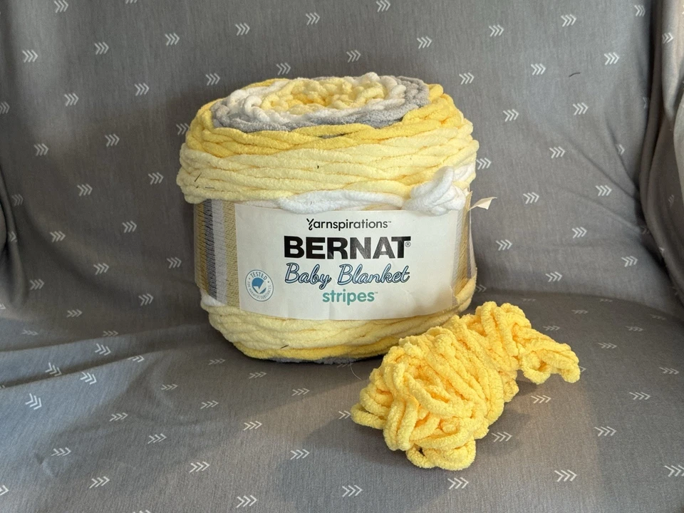 Manta bebé Bernat rayas, color sol, 1 madeja completa, amarillo, blanco, gris Foto 2 de 4