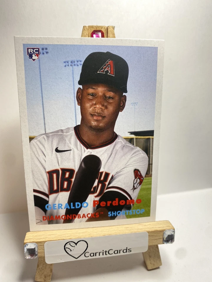 2021 Topps Archives GERALDO PERDOMO 1957 Topps Baseball Rookie RC - Image 3 of 4