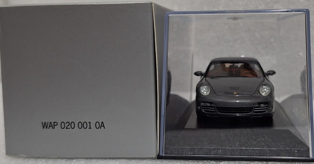 8) Porsche 911 (997) Turbo 2010 Dark Grey 1:43 Minichamps 8) Porsche 911 (997) Turbo 2010 Dark Grey 1:43 Minichamps