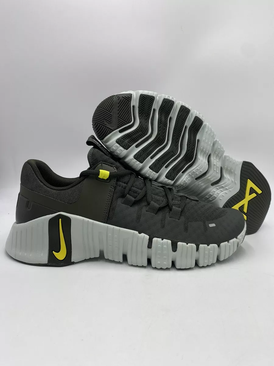 Nike Free Metcon 5 Training Shoes Sequoia DV3949 300 Size 12