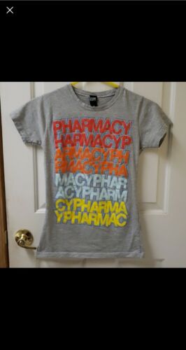 Pharmacy Board Shop shirtSize medium grey orange red blue yellowPit to Pit 15 - Zdjęcie 1 z 4