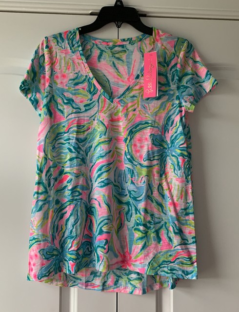 lilly pulitzer etta v neck top