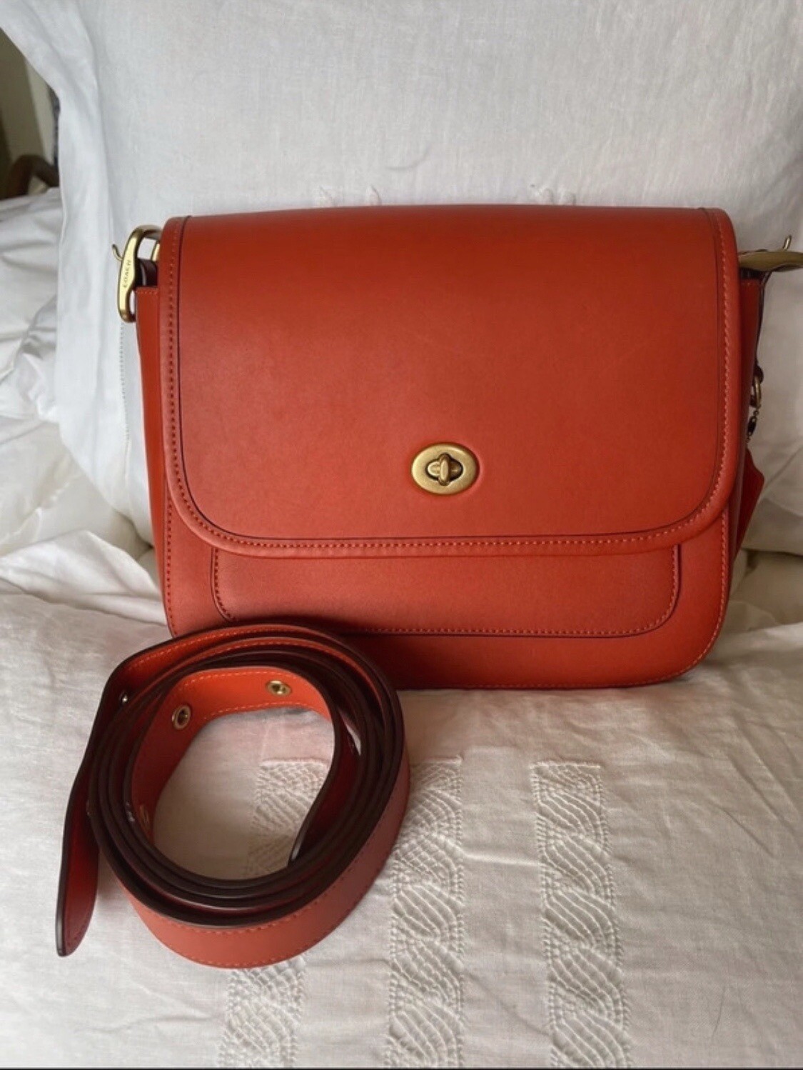 Rare Coach Originals Rambler in Mango Orange Leather 89127 Shoulder Bag Purse 🧡