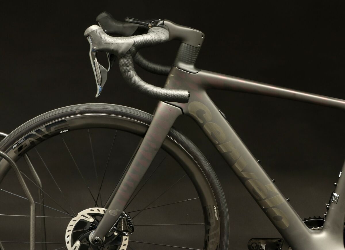 2021 Cervelo Caledonia-5 Dura-Ace Di2 11s Carbon Bike 48cm 2021 Cervelo Caledonia-5 Dura-Ace Di2 11s Carbon Bike 48cm