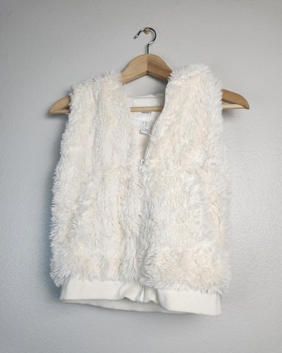 Forever 21 Girls Faux Fur Teddy Bear Vest
