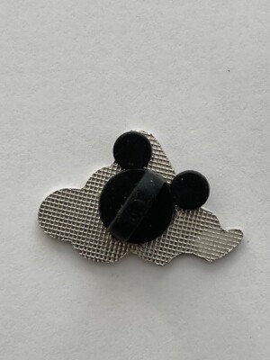 Japan Disney Store JDS Chip 'n' Dale Dale Sleeping on Nuts Mini