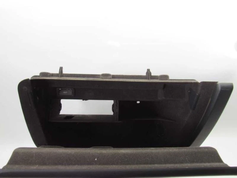 09-16 Audi A4 Quattro S4 tablero guantera compartimento almacenamiento guantera negra Foto 3 de 4