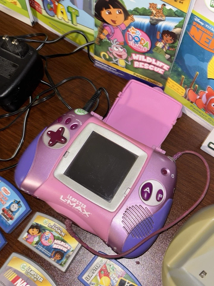 LEAP FROG LEAPSTER HANDHELD L-MAX GAME SYSTEMS 10 FREE GAMES Case Charger TESTED - Image 4 of 4