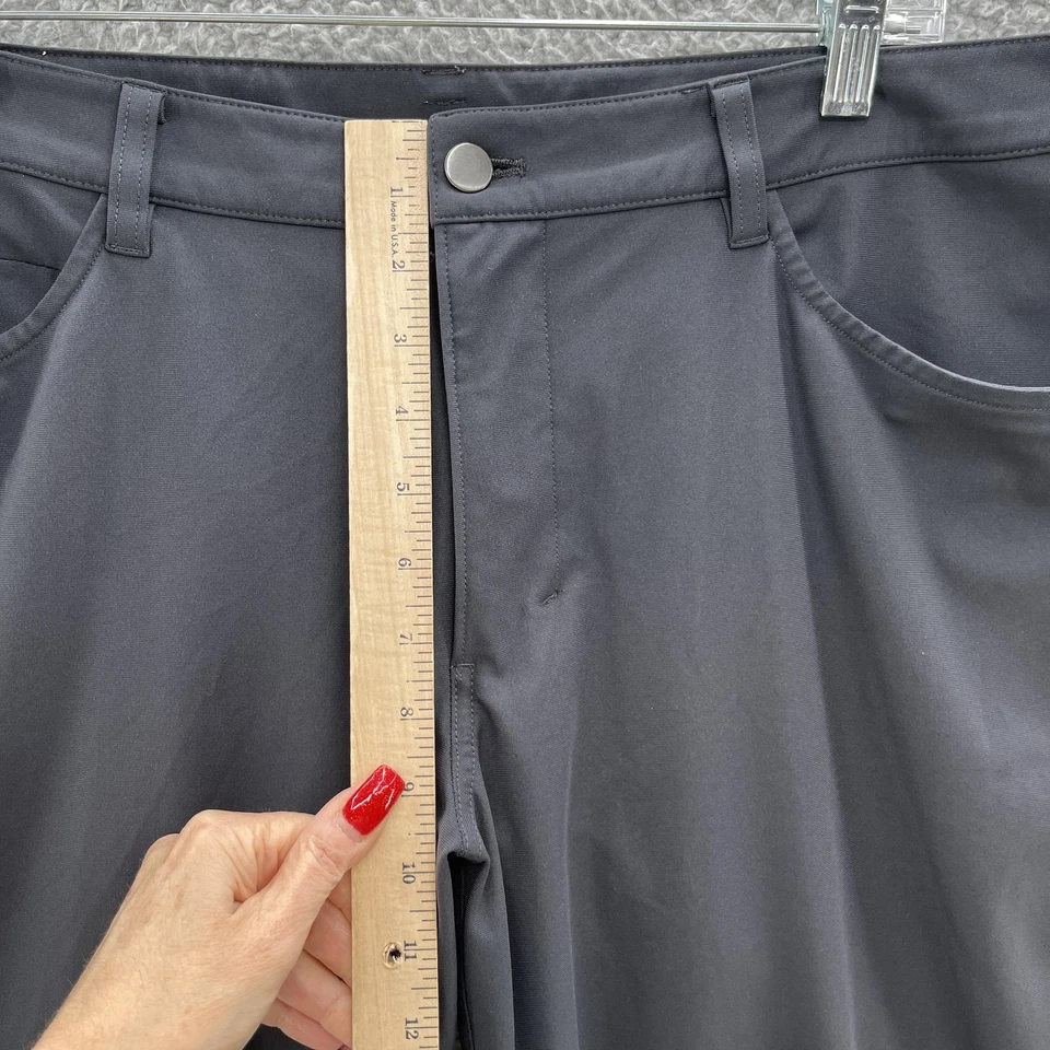 Pantalones Lululemon Para Hombre 38 Gris Oscuro ABC 5 Bolsillos Calce Ajustado Rendimiento Elastizados Foto 4 de 4