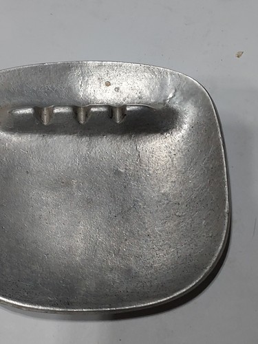 Cendrier vintage en étain Wilton USA RWP Columbia Pa rectangle rétro unique - Photo 3/7
