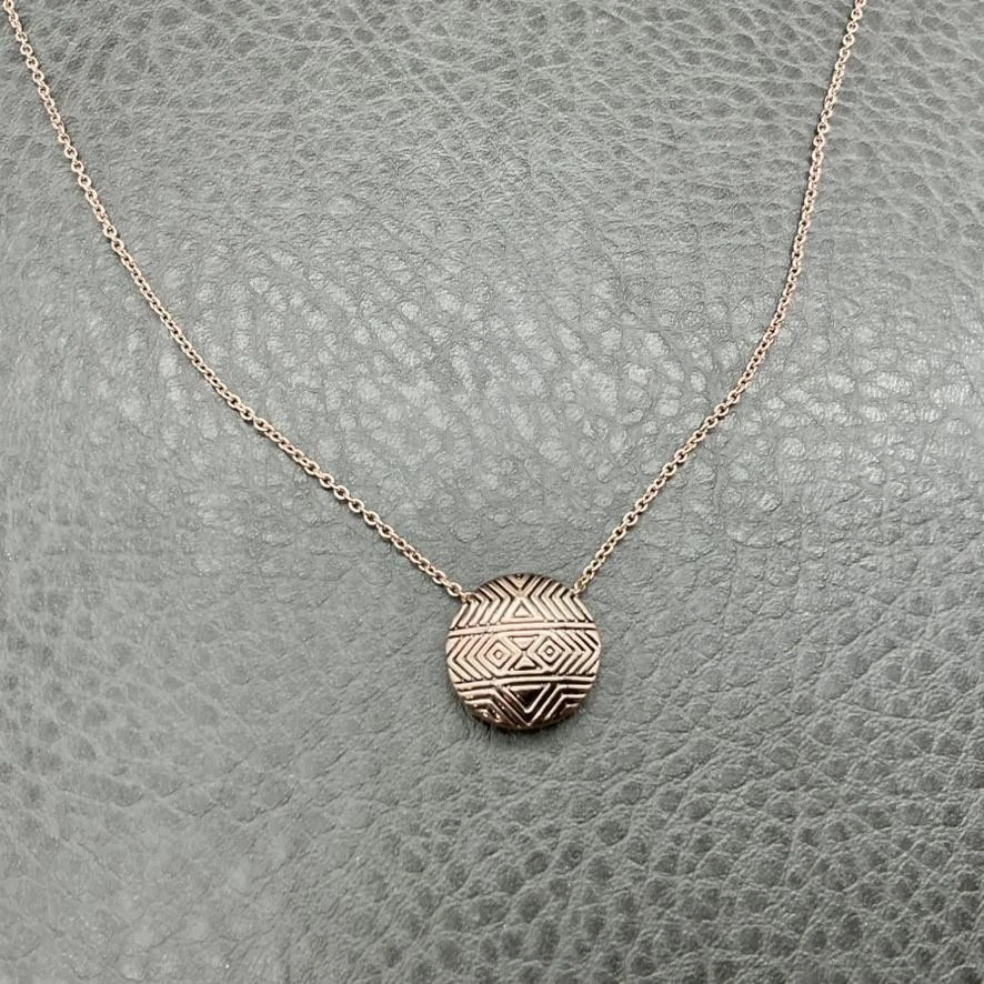 House of Harlow 1960 Collar Mujer Ajustable Tono Oro Rosa Disco Geométrico Foto 3 de 4