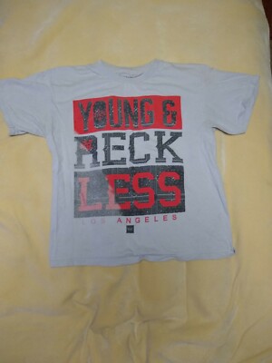 Mens Young & Reckless L Gray Short Sleeve Crew Neck Graphic Spell Out T-Shirt