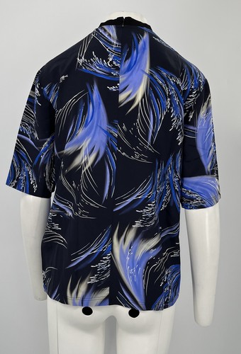 Givenchy Women's Blue Midnight Print Half-Sleeve Top w/ Ribbed Neckline sz 36 - Picture 3 of 5