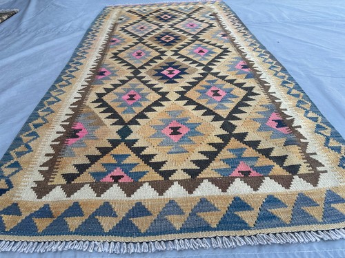 Scandinavina Inspired Handwoven Afghan Kilim Rug | Cozy Ethnic Tribal Rug Kilim - Picture 2 of 13