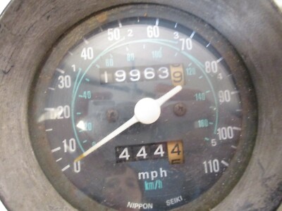 ホーク　CB400T メーター HONDA CB400T HAWK SPEEDOMETER PILOT LIGHT METERS CB400 37200-413