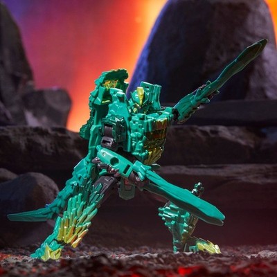 Hasbro Transformers Generations Legacy United Deluxe Infernac Universe Shard
