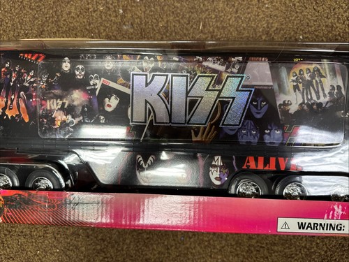 KISS Tractor Trailer Ray Toys 2016 1:32 Scale Diecast in Original box Box 3 #4 - Picture 3 of 7