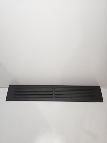 1999-2006 Chevy Silverado Sierra Crew Cab Rear Door Sill Scuff Plates Gray OEM