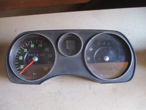 Audi 80 VW Passat Kombiinstrument Tacho Tachometer 190kmh Tank Temp W0,975 VDO