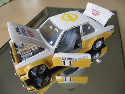 Opel Ascona 400 Rally 1:24 Burago Unikat Sonderlackierung