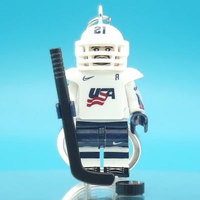 Schlüsselanhänger Eishockey inspiriert Dylan Larkin USA Team Figur | kostenlose Geschenkbox