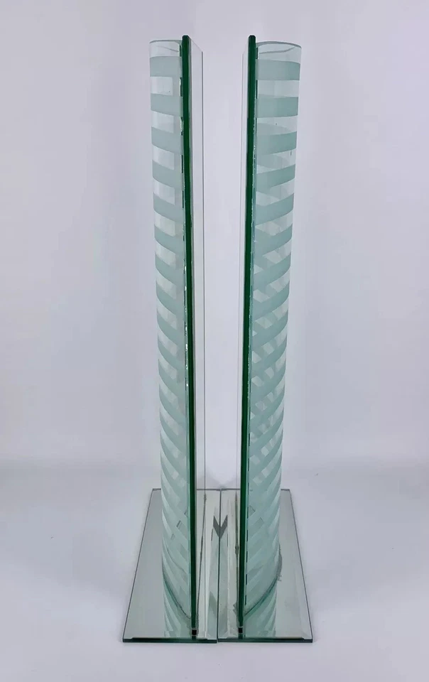 PAR de jarrones esmerilados espejados de 15 pulgadas de alto años 90, vidrio plano, diseño geométrico Miami Foto 4 de 4