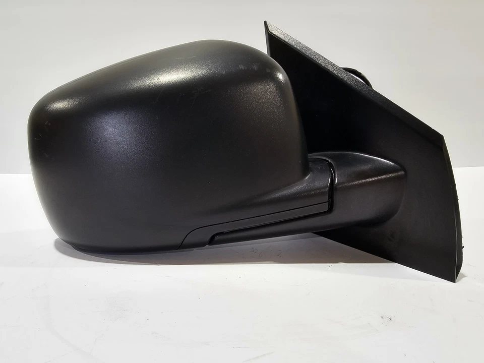 2011 Kia Sorento Base - PassengerSide Mirror - Image 4 of 4