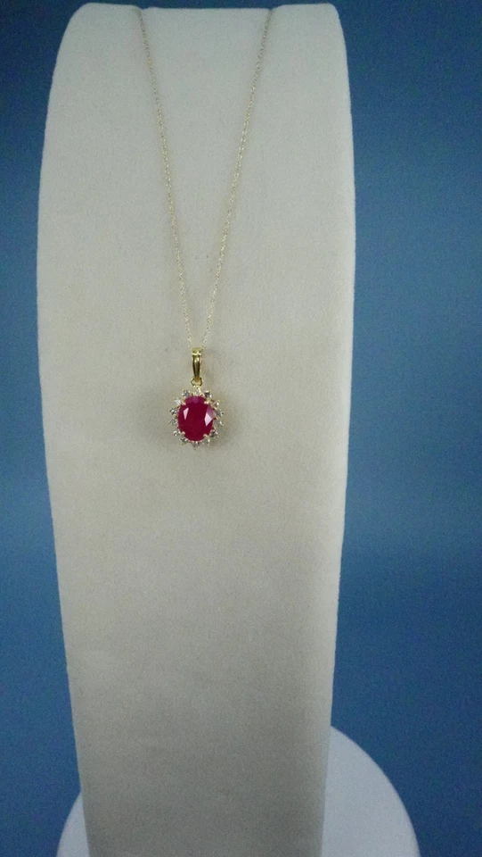 Ожерелье с подвеской из желтого золота 14 карат с натуральным бирманским красным рубином и бриллиантами 2,25 карата - Изображение 3 из 4