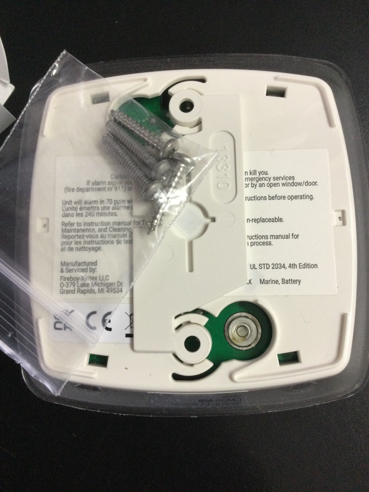 Fireboy Xintex CO Marine Carbon Monoxide Alarm Battery Powered CMD6MB