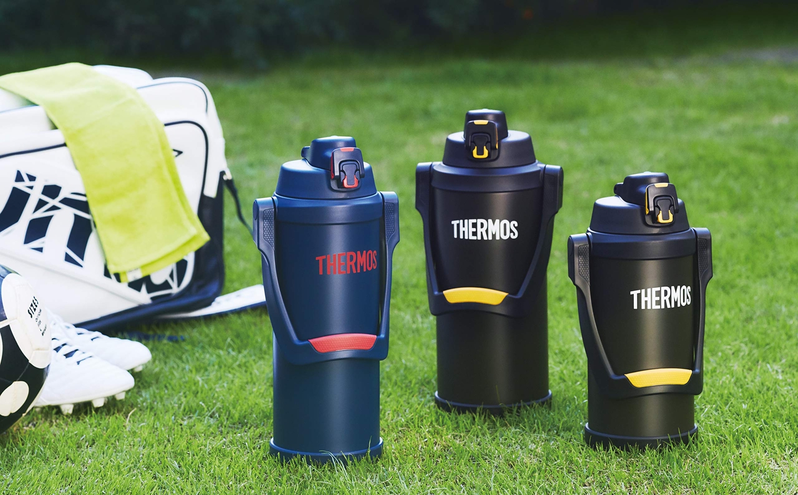 Thermos Water Bottle Vacuum Insulated Sports Jug 2.5L Navy Red FFV2501