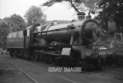 PHOTO  GWR LOCO NO 4930 HAGLEY HALL ON SHED AT BRIDGENORTH SEVERN VALLEY RAILWAY