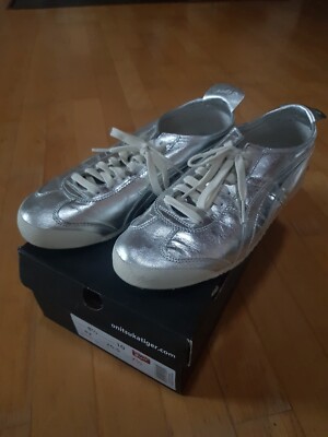 Onitsuka Tiger Mexico 66 Silber sehr rar. Neu mit Originalkarton