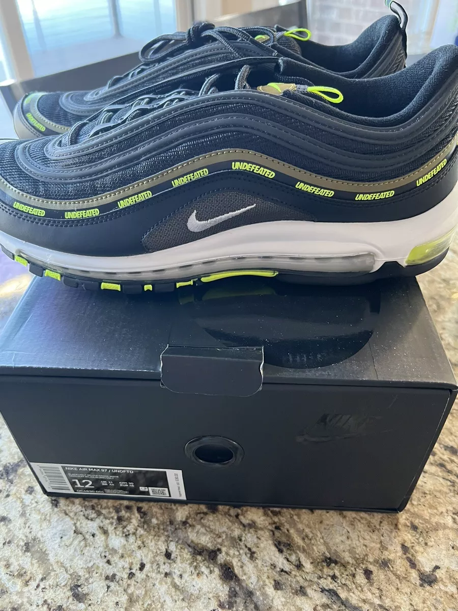 Air max 97 top shipping box on feet