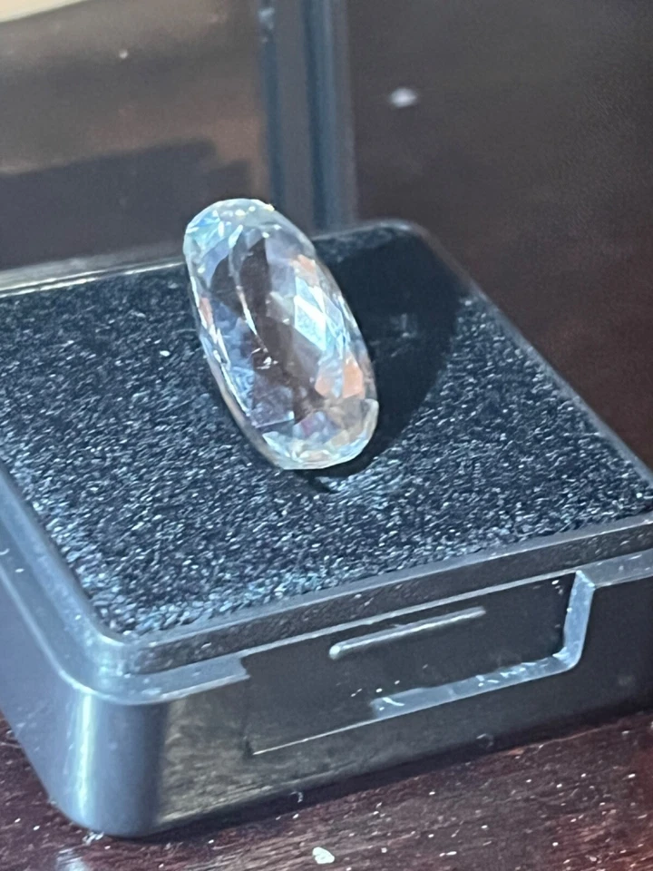 Aqua Blue Kunzite 11 ctw Natural, Oval cut, loose gemstone. Kunar Afghanistan - Image 4 of 4