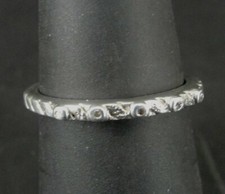 Ring Silver Cubic Zirconia Stones with Band Design Sterling 925 Size 7 Ring