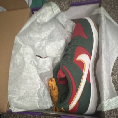 Nike SB Dunk Low Pro PRM Skateboarding Shoes Red/Green/White US 9.5 M