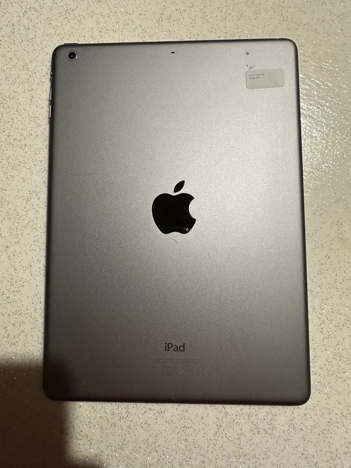 Apple iPad Air 1.ª Generazione 9,7'' 16GB, Wi-Fi Tablet - Grigio Siderale - Immagine 4 di 4