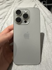 Apple iPhone 15 Pro - 128 GB - Natural Titanium (Unlocked)